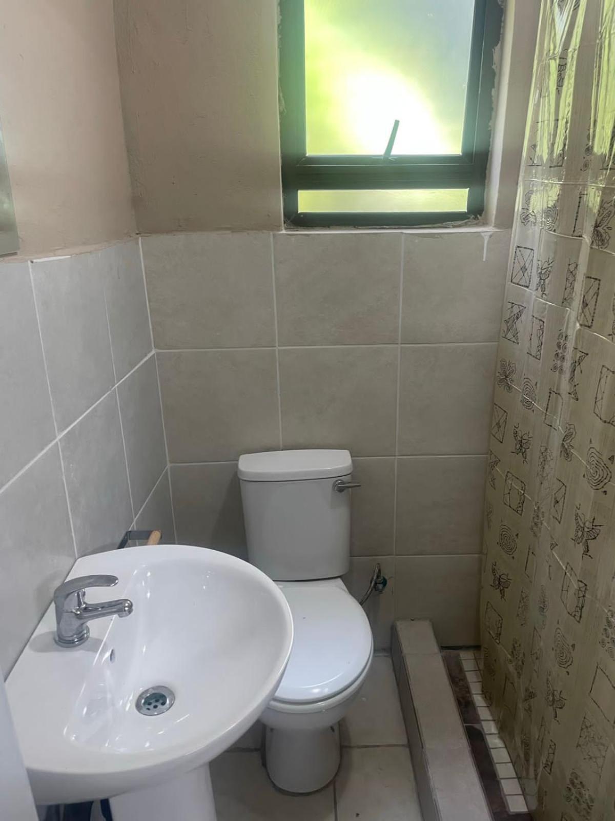 Super Classic Guest House Pretoria-Noord 外观 照片